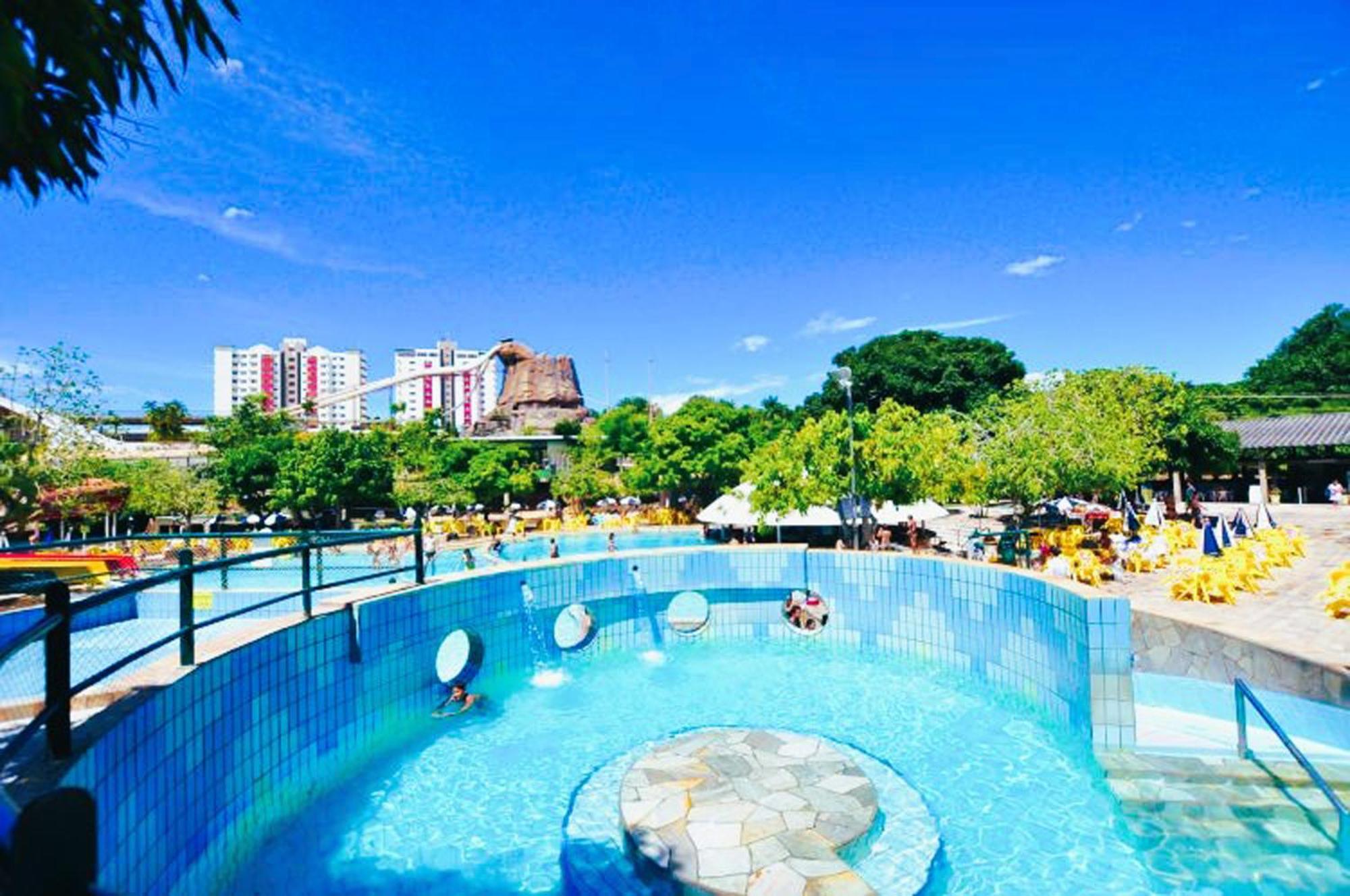 Imperio Romano - Bonus 1 Dia No Acqua Park Vulcao - Калдас-Новас Экстерьер фото