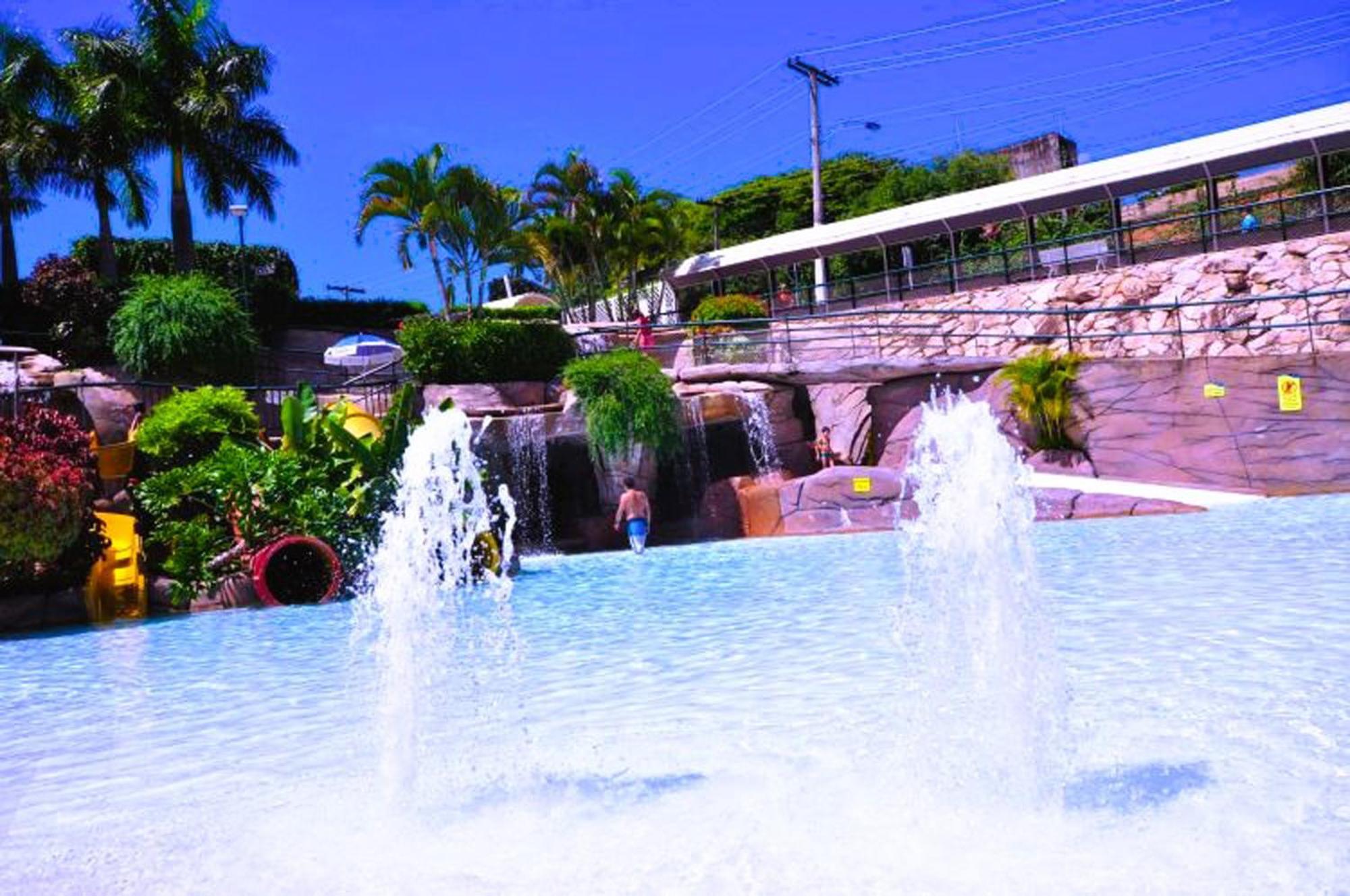 Imperio Romano - Bonus 1 Dia No Acqua Park Vulcao - Калдас-Новас Экстерьер фото